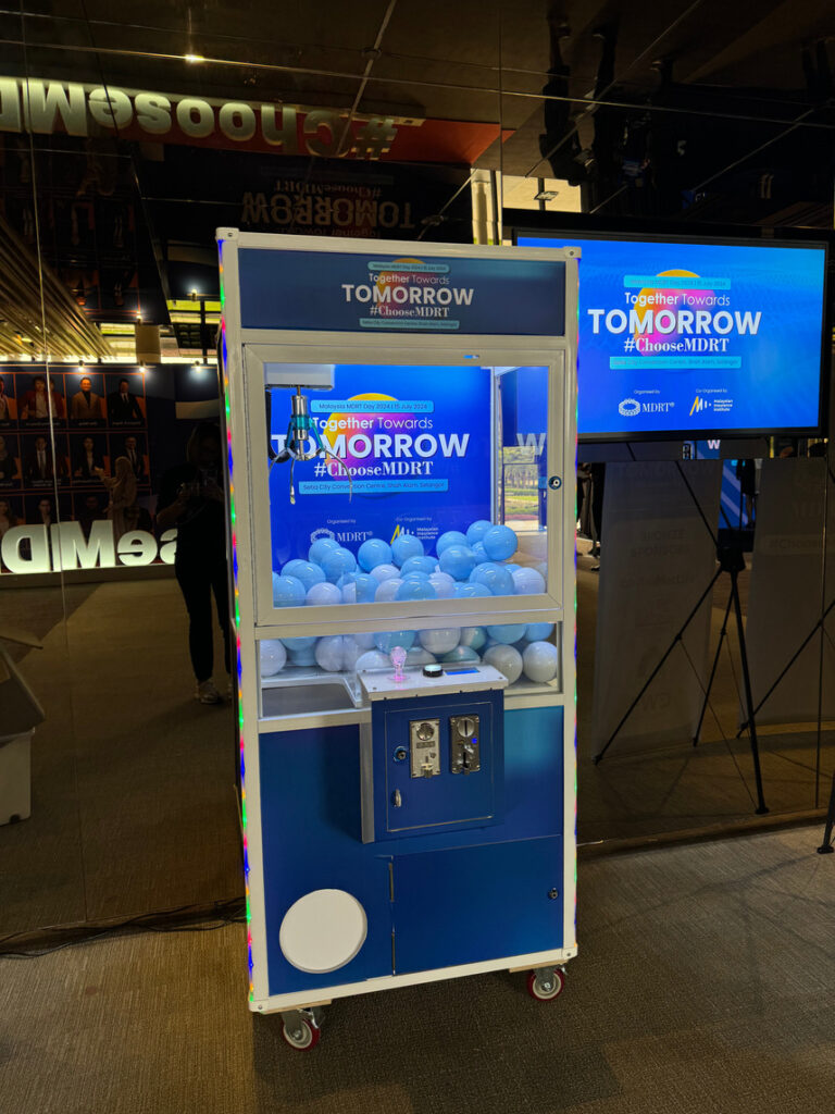 Claw Machine