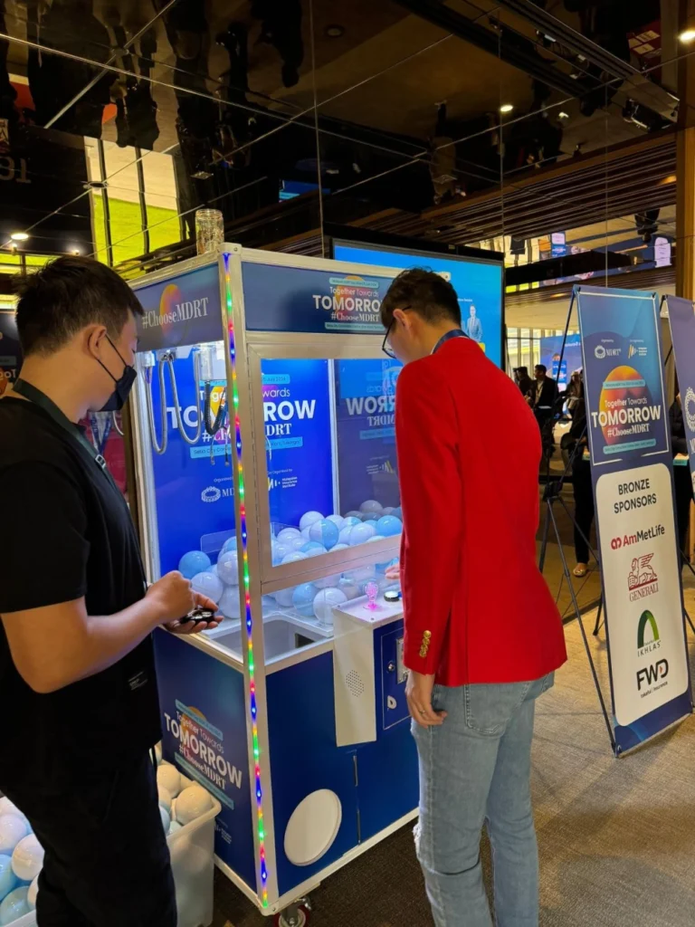 Claw Machine