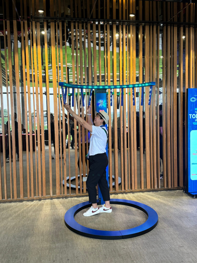 Grab Stick Machine