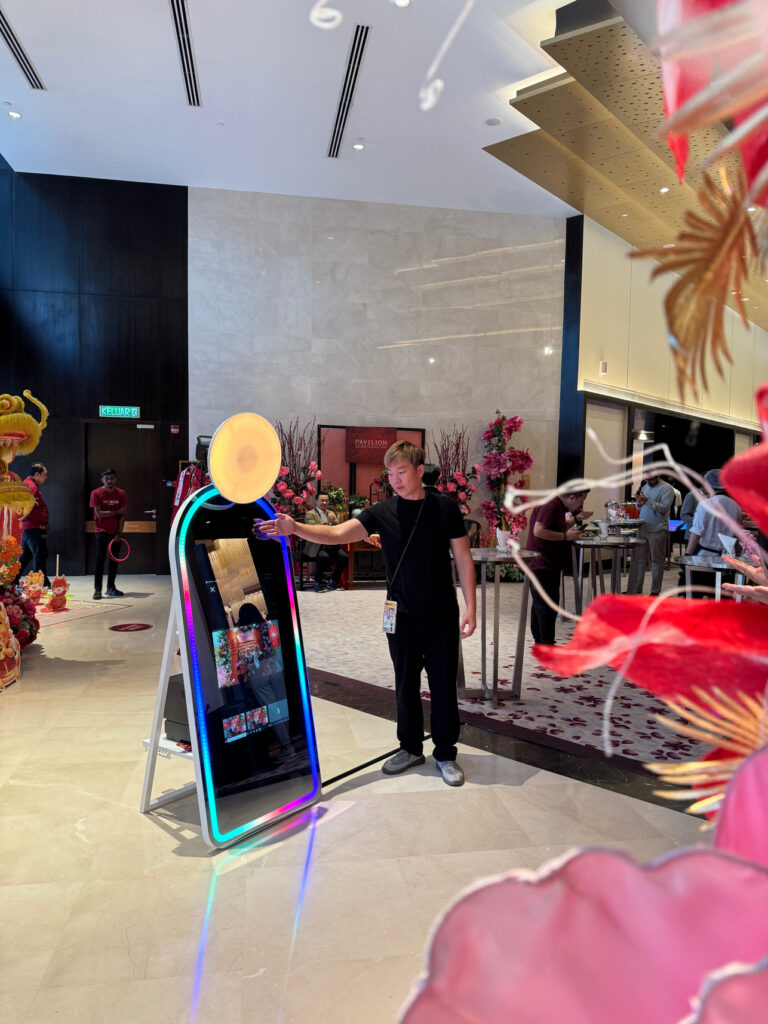 Magic Mirror Photobooth