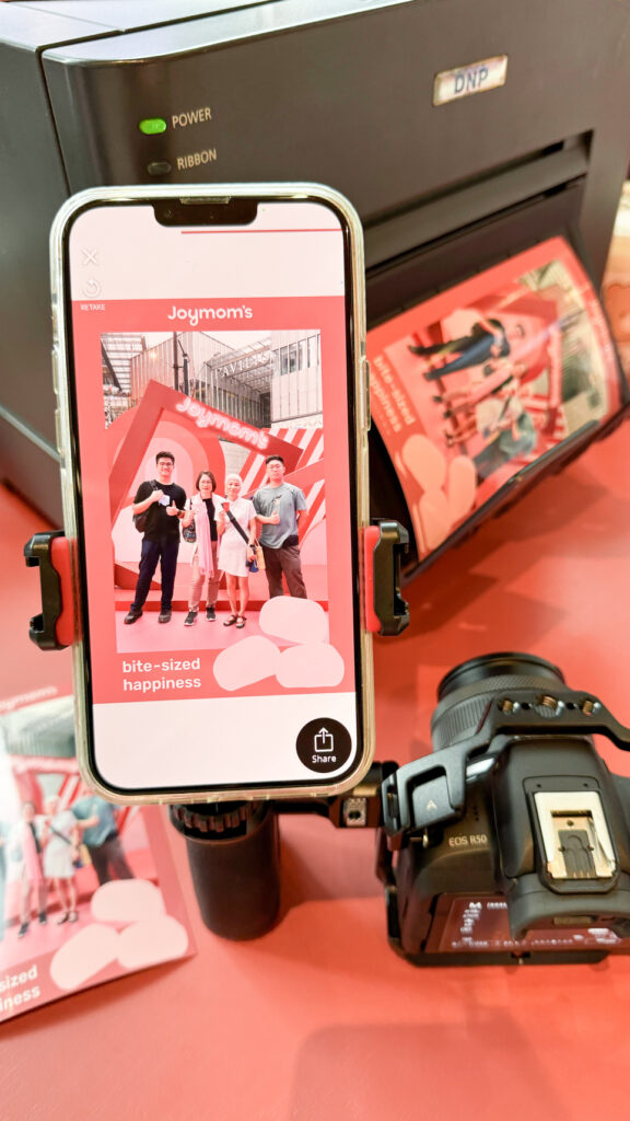 Roving Photographer